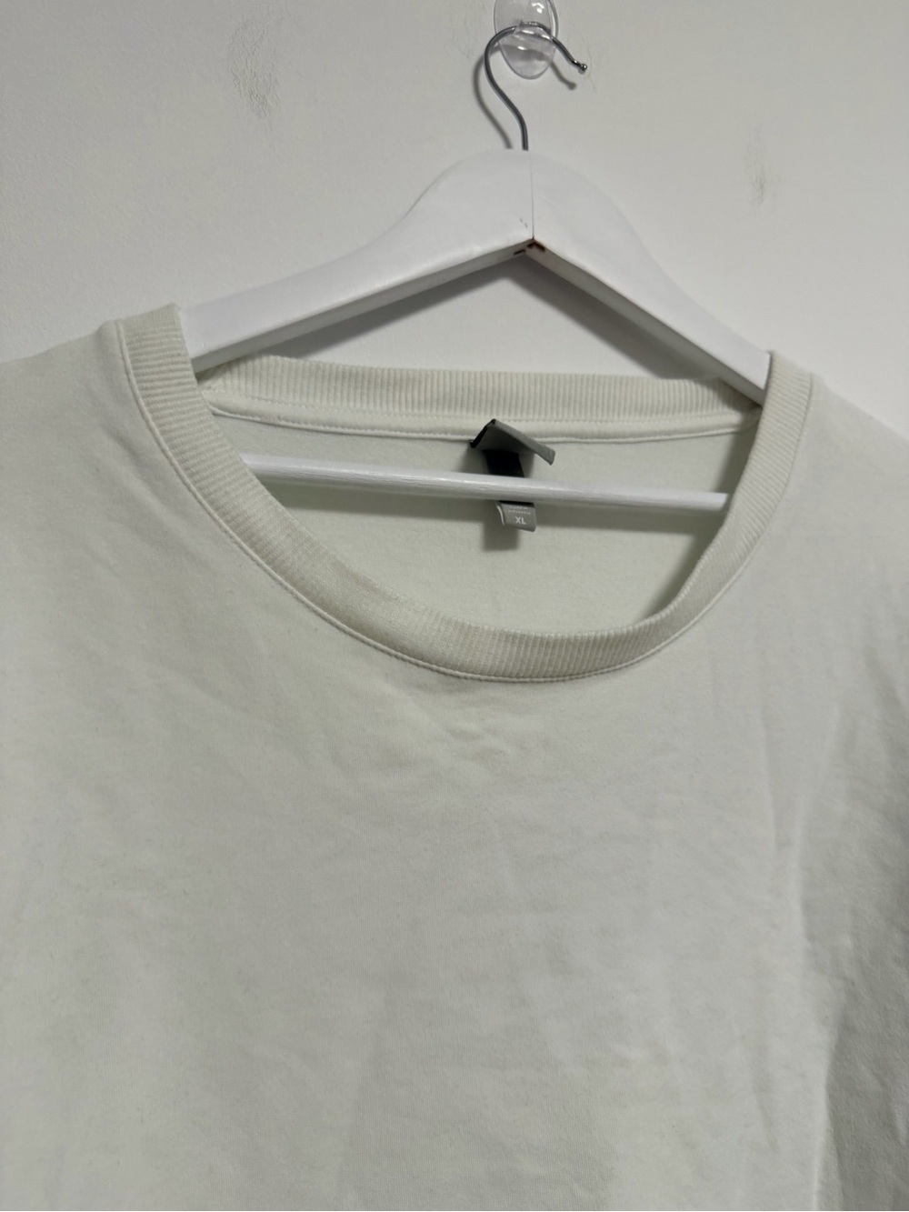 Bench Relaxed Crewneck Sweatshirt in off-white - 3/4 sleeves - Picture 2 of 7